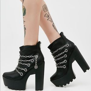 DISTURBIA MARY CHAINS PLATFORM BOOTS